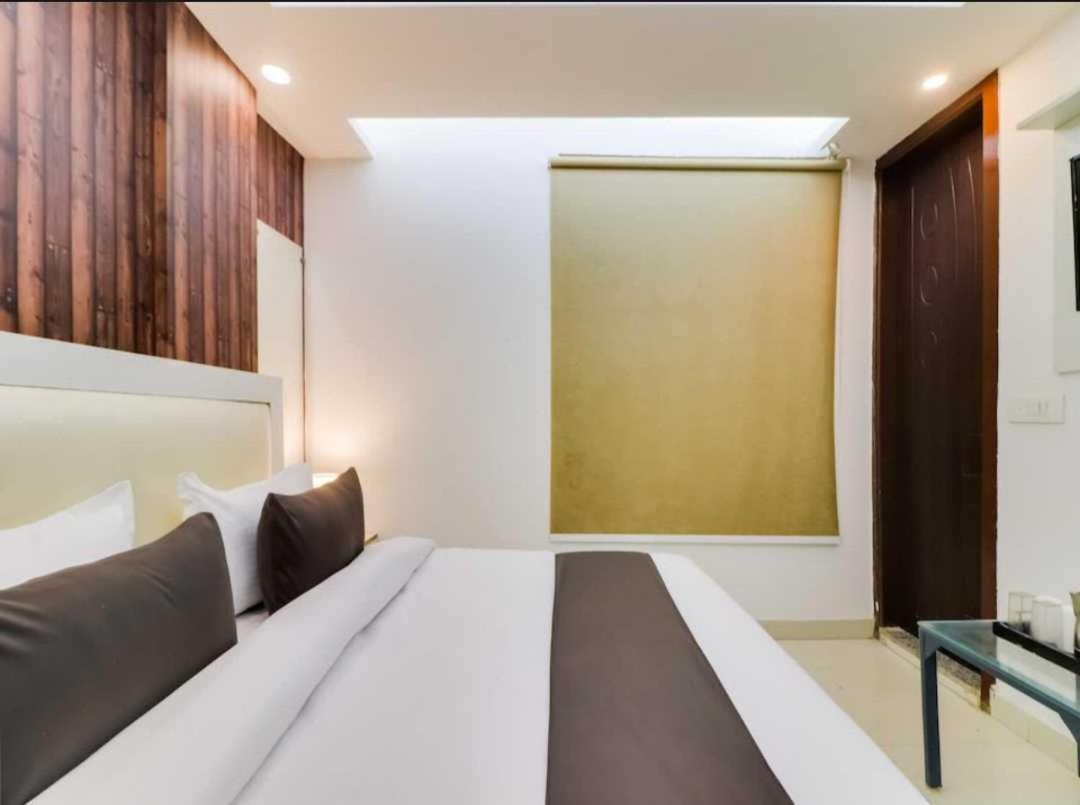Hotel O Galaxy Stay Nueva Delhi Exterior foto