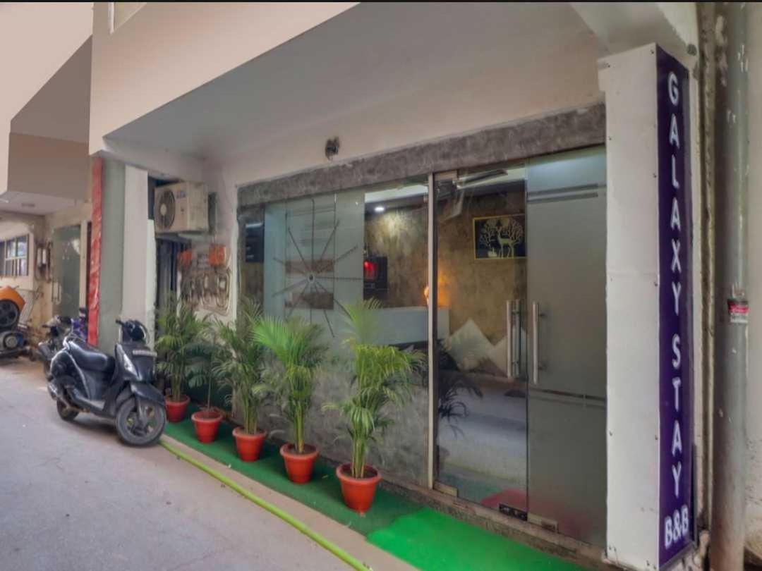 Hotel O Galaxy Stay Nueva Delhi Exterior foto