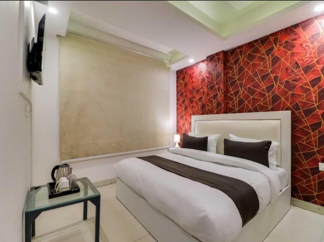 Hotel O Galaxy Stay Nueva Delhi Exterior foto
